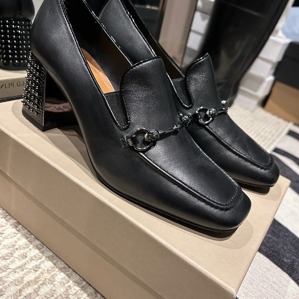 Donald J. Pliner Black Heels with Chunky Block Heel